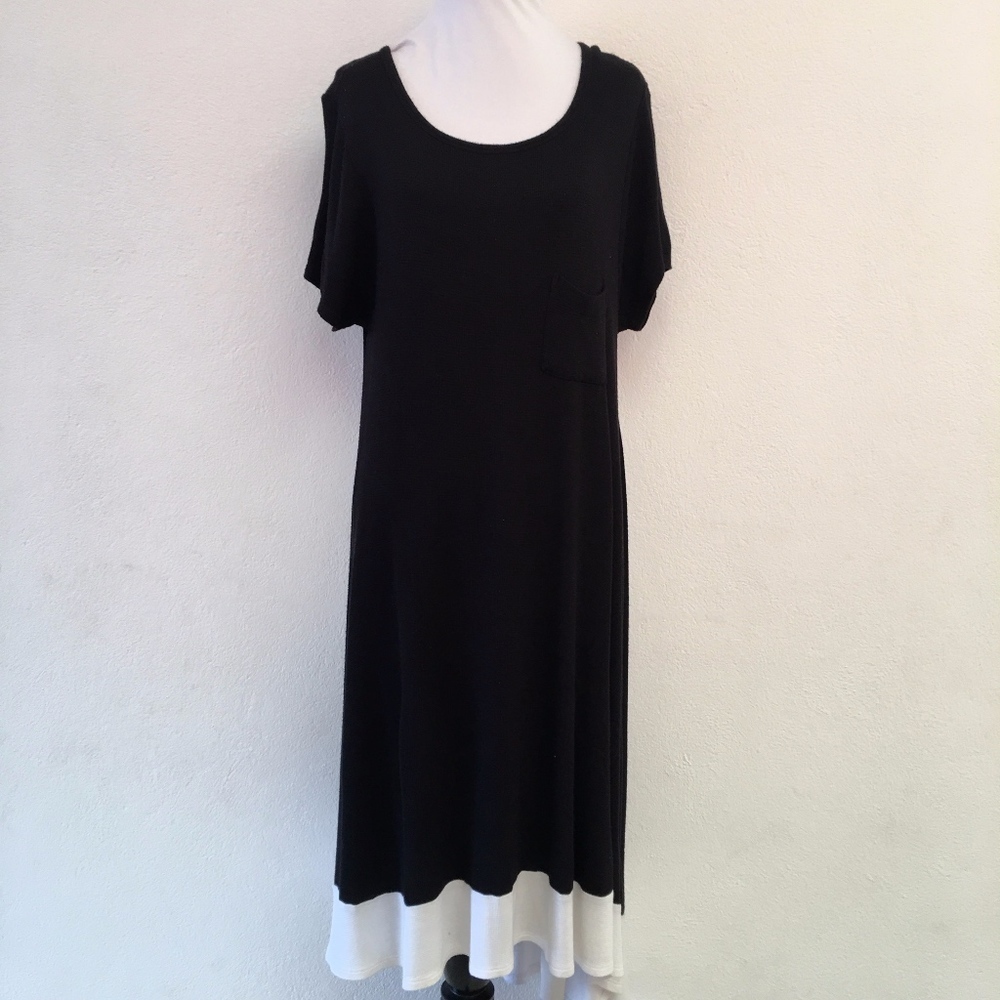 LulaRoe Women's Carly Black White Midi Dress Size M Color Block Stretchy
